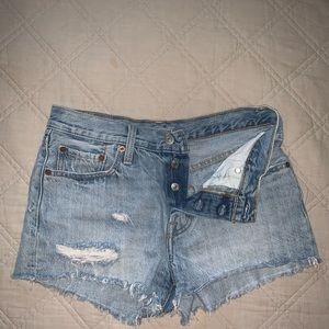 Levi's Shorts - Distressed Levi’s Free People 25W Levi's Shorts - Distressed Levi’s Free People 25W